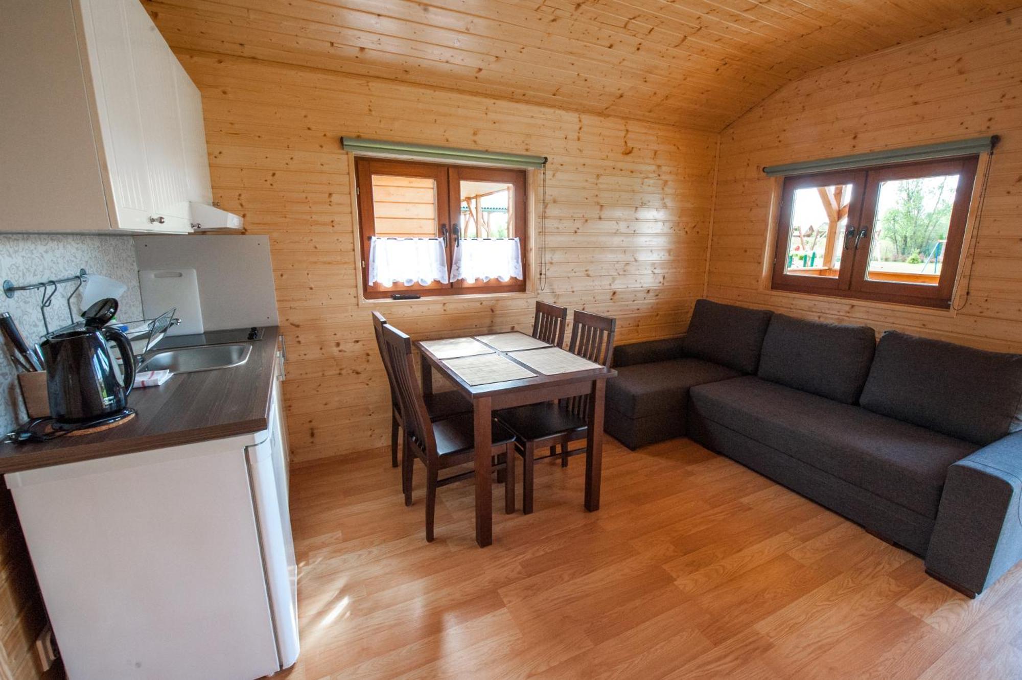 Lazur Apartamenty Domki Сърбиново Екстериор снимка
