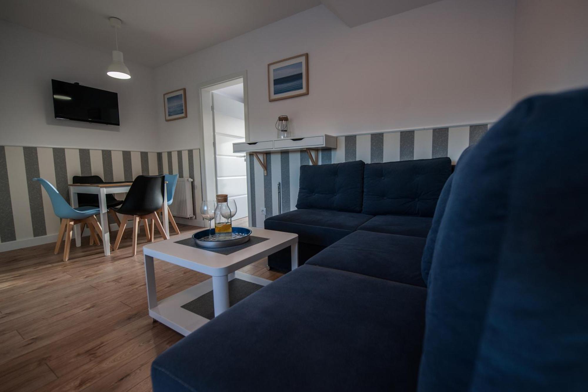 Lazur Apartamenty Domki Сърбиново Екстериор снимка